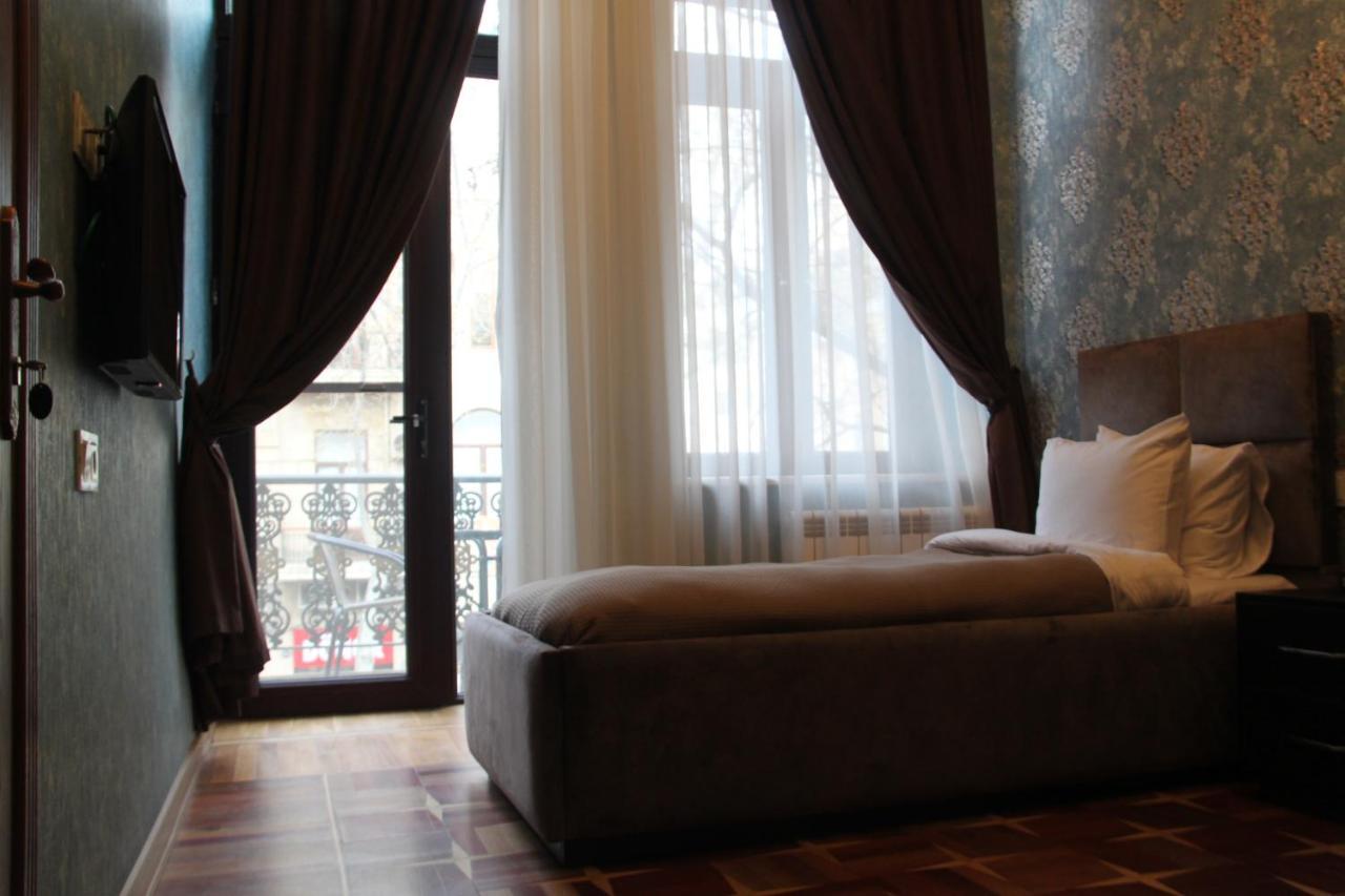 Hotel 1883 Баку Екстериор снимка