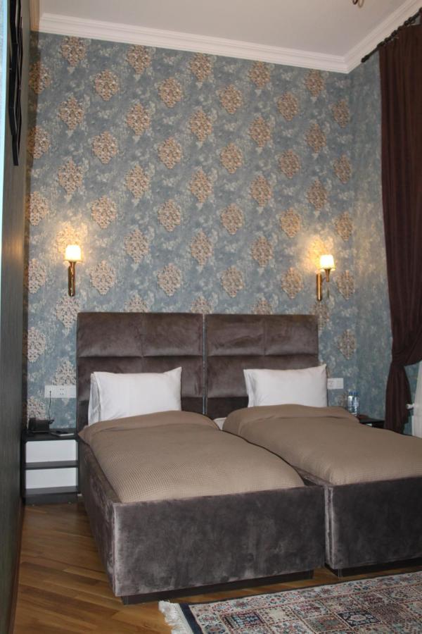 Hotel 1883 Баку Екстериор снимка
