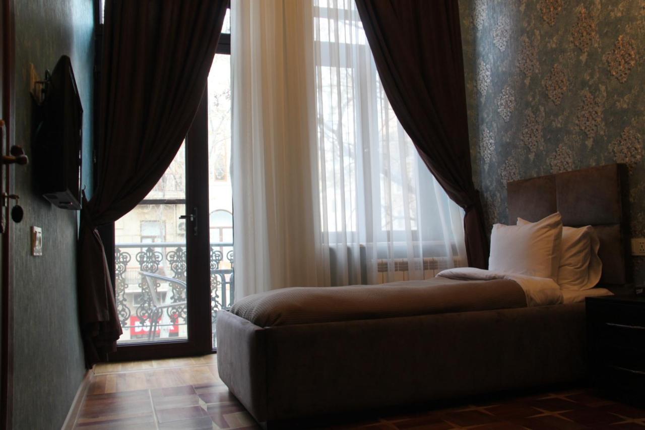 Hotel 1883 Баку Екстериор снимка